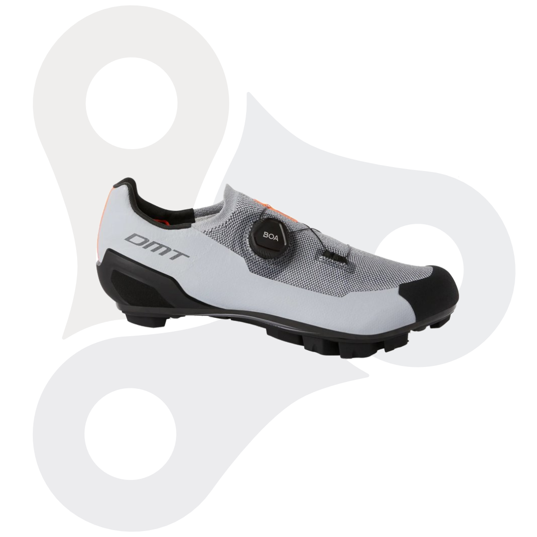 DMT KM30 MTB Schuh in schwarz grauem Design