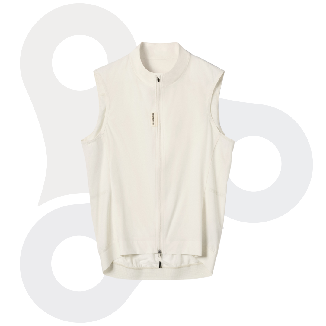Fingerscrossed Herren Road-Wind-Vest in der Farbe antique-cream von vorne