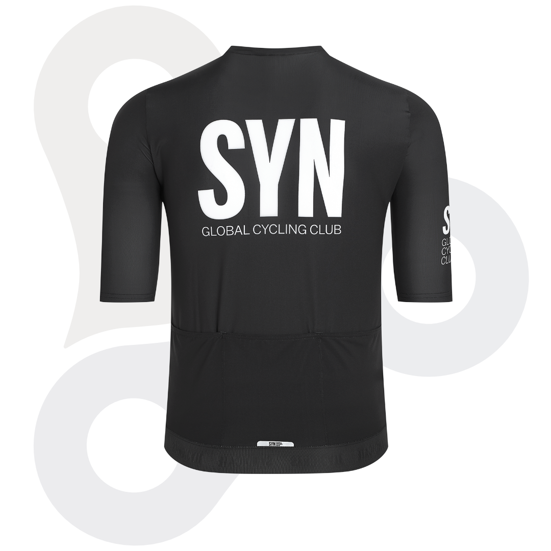 SYN Herren Taining Jersey 2.0 in schwarzmit weißem SYN Logo von hinten
