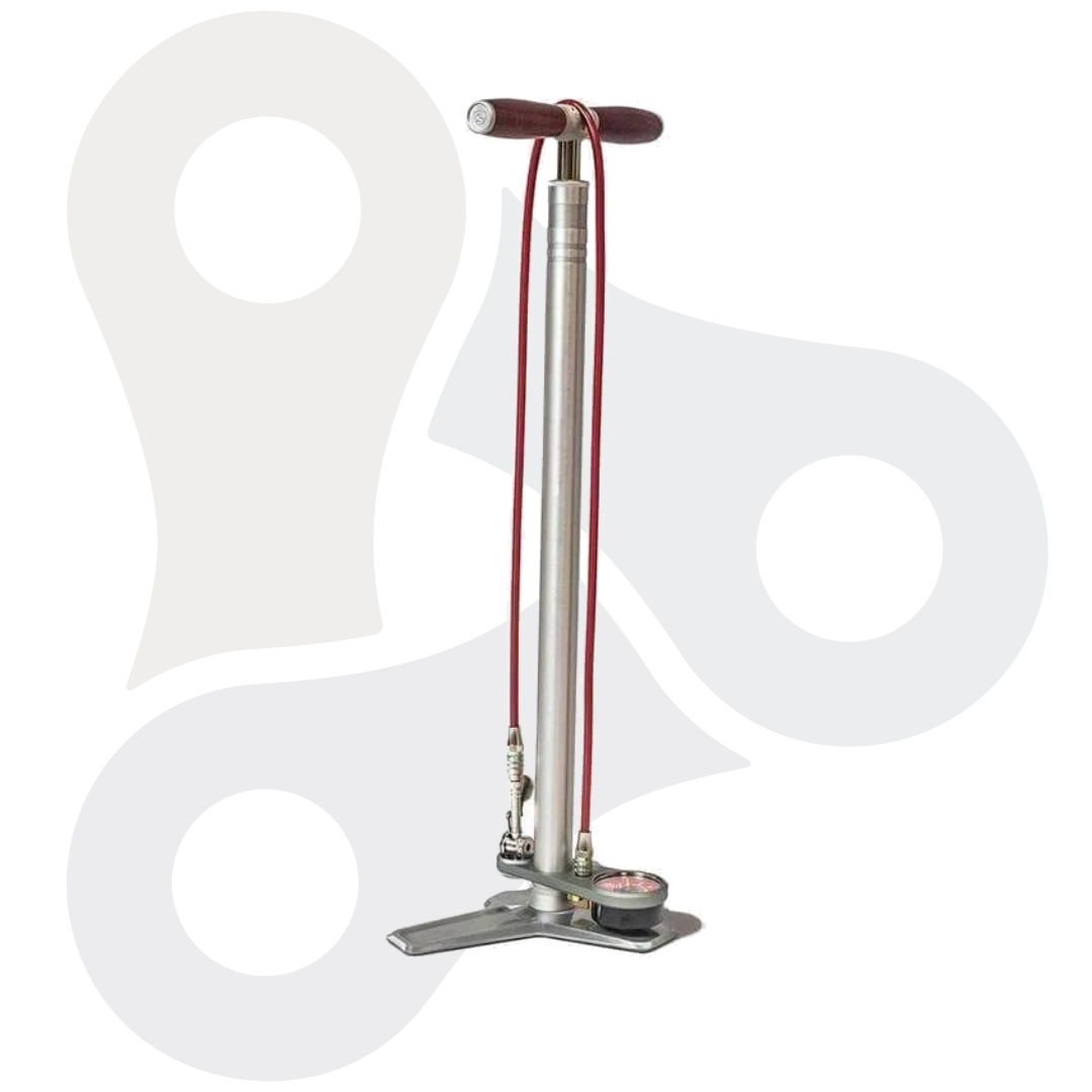Silca SuperPista Fahrrad Standluftpumpe in Silber mit rotem Schlauch