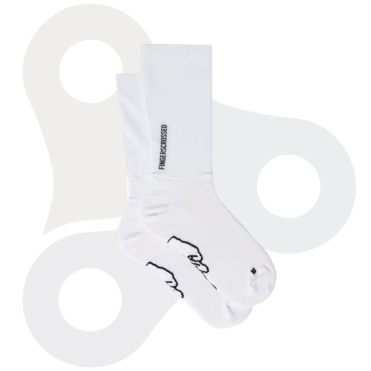 weiße FIngerscrossed Aero Socken mit Logo-Motiv vertikal
