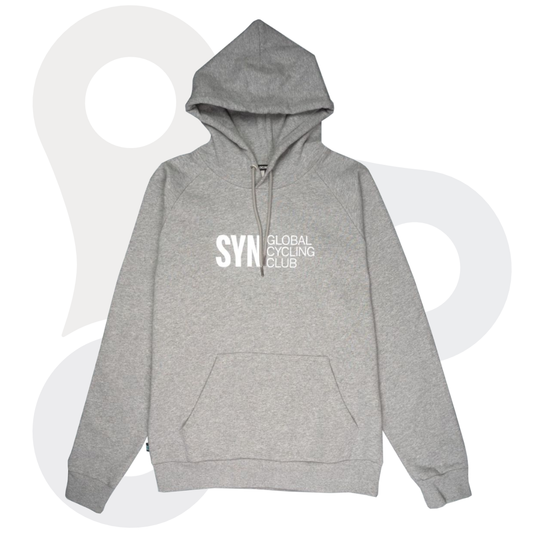 SYN Hooded Cotton Sweater in grau mit weißem SYN Schriftzug von vorne