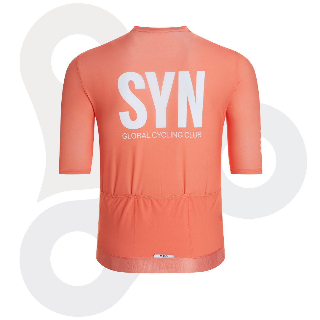 SYN Training Trikot 2.0 in der Farbe Amber mit SYN Schriftzug von hinten