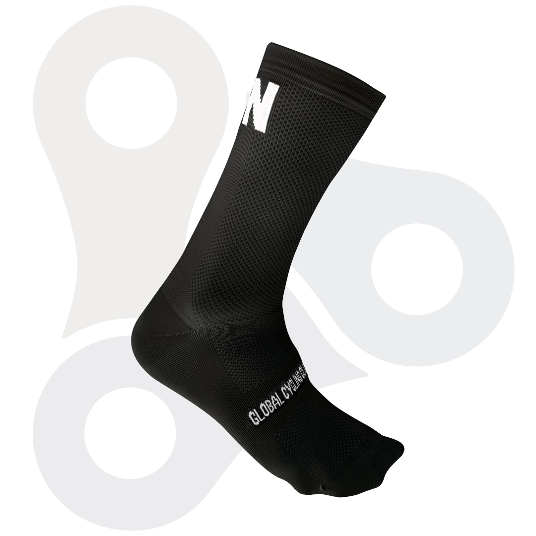 SYN Traning Socken 2.0 in schwarz mit weißem SYN Schriftzuzg