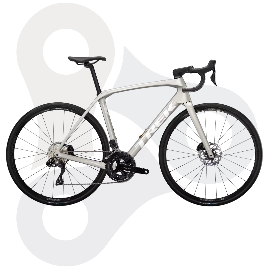 Trek Domane SL 5 Gen 4 Rennrad in der Farbe Lunar Silver